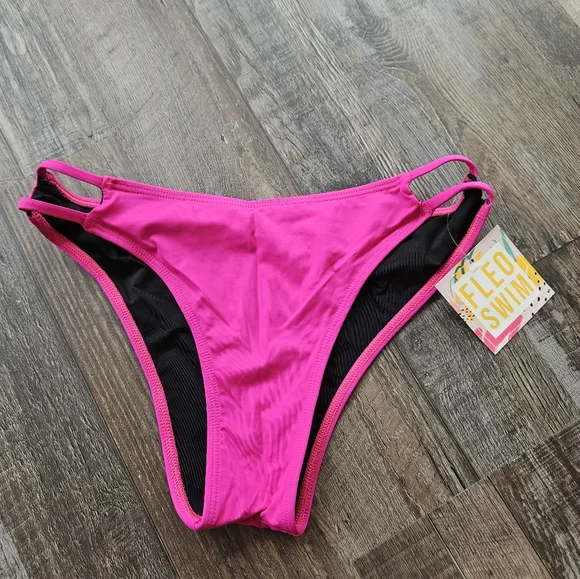 Fleo Raspberry Sorbet Bikini Bottom - Picture 4 of 6